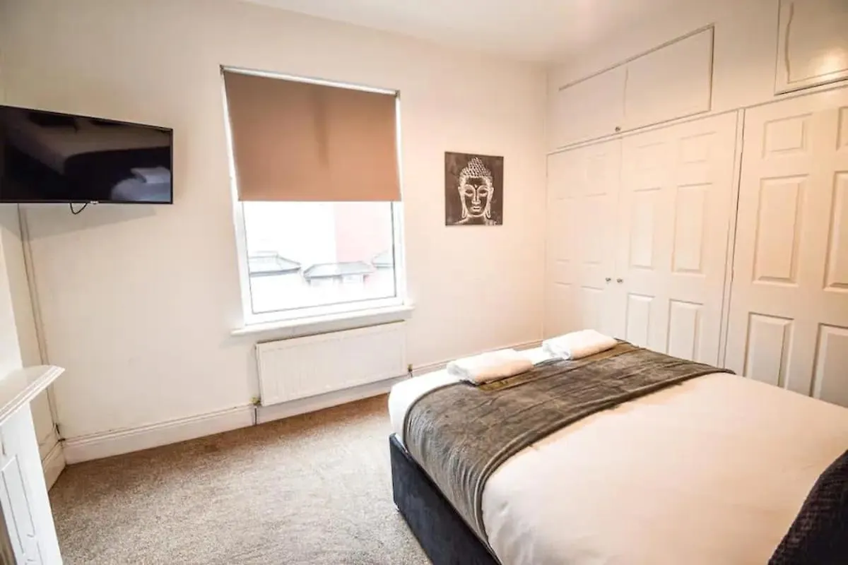 דירות רדקאר Fitzwilliam House -3 Bed House בריטניה